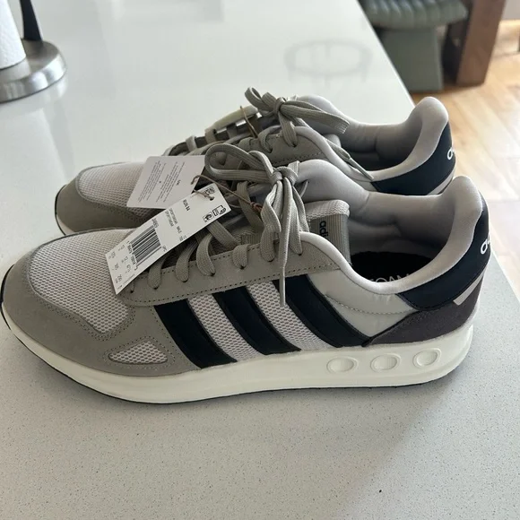 Adidas Men's Light Gray Sneakers - Picture 2 of 5